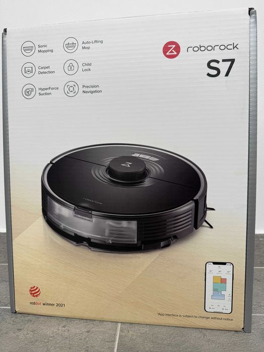 Vendo aspirador robô Roborock S7 (com função de lavagem) + conjunto de acessórios novos