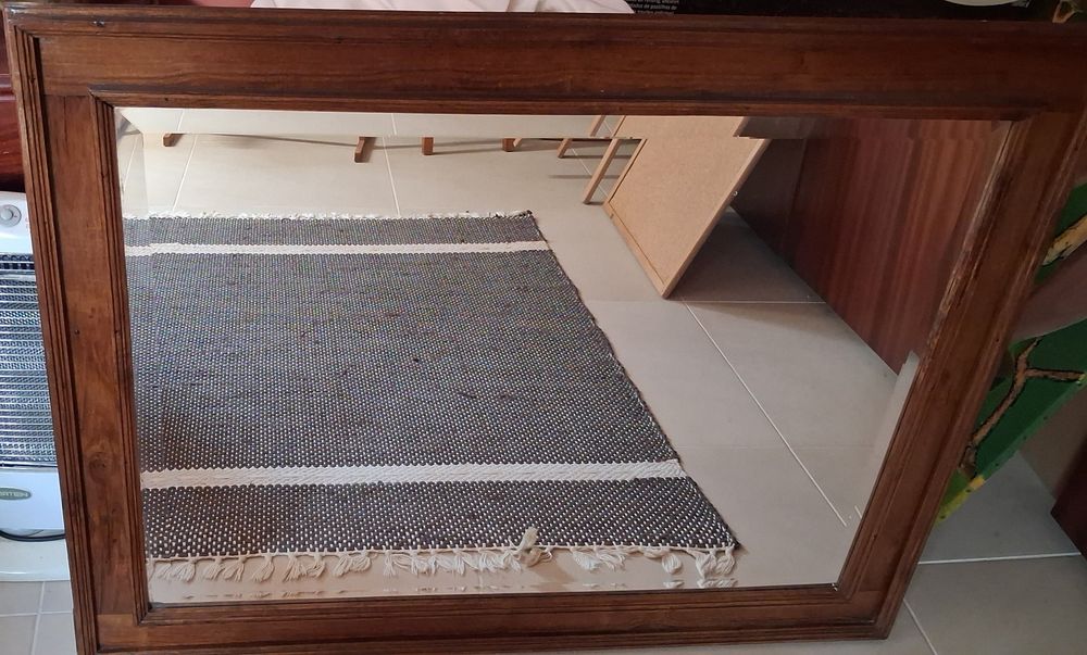 Móvel de sala/ aparador com espelho