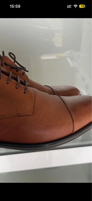 Sapatos de homem