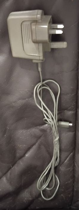 Nintendo DS Lite - Ładowarka