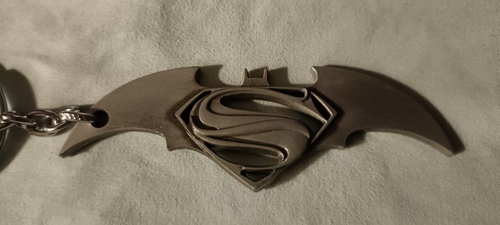 Porta chaves Batman Vs Superman - Ctt Grátis em 48 Horas
