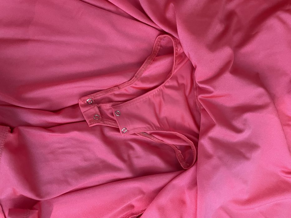 Бейсик, сукня, бальні танці