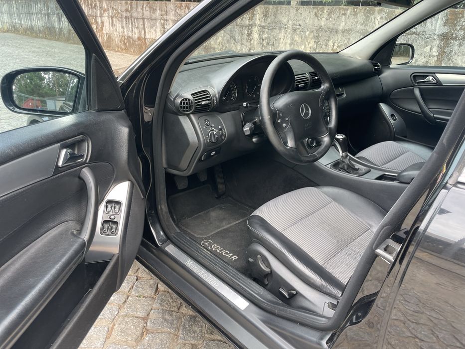 Mercedes-Benz C 220 CDI Station Wagon Facelift (2004) – Nacional (IUC Antigo)