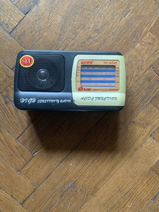 Радилприемник на запчасти