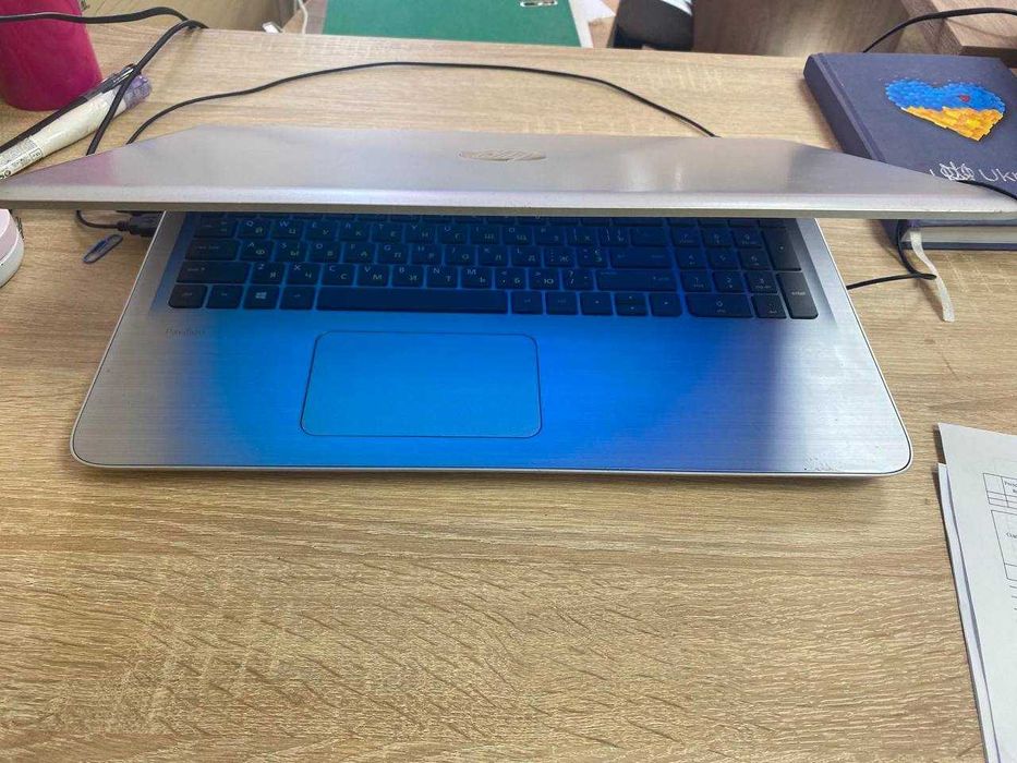 ноутбук hp, в хорошем состоянии