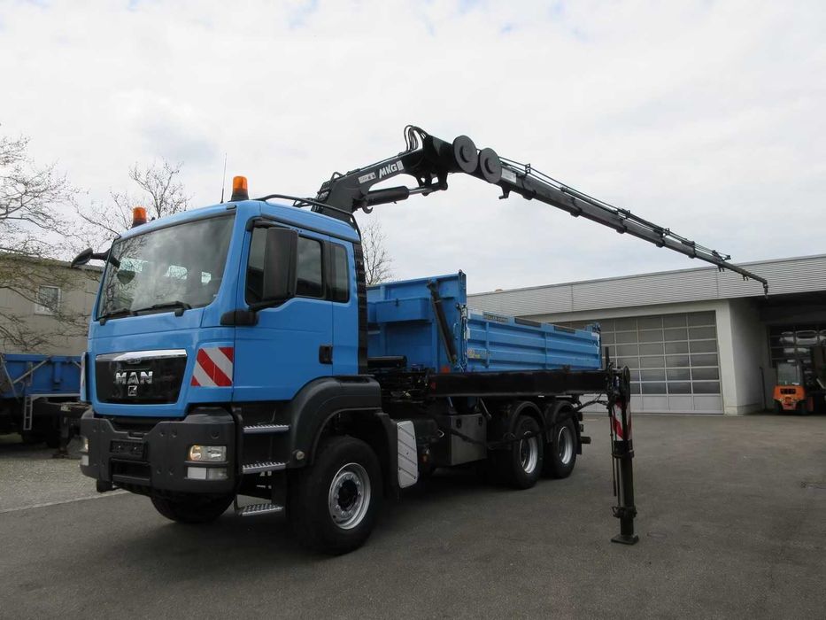 MAN TGS 26.440 - 6X4 Camião Grua Tri-basculante