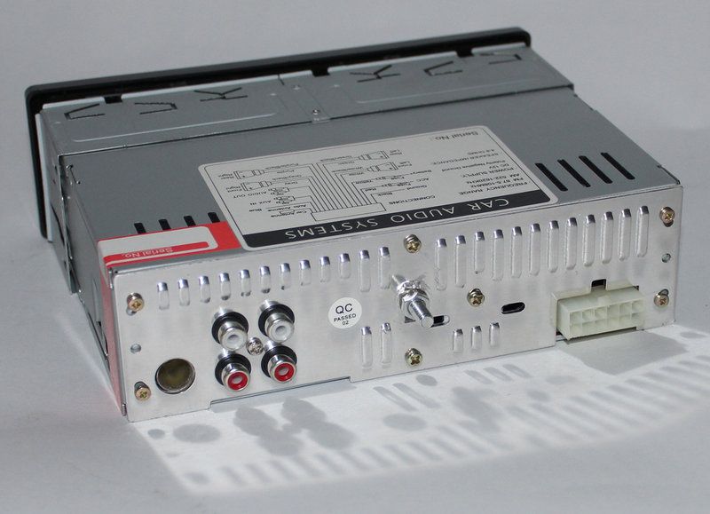 магнитола SD/MMC 3802U 4 канала по 50 W.(панель съёмная)