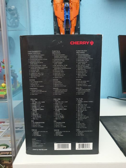 cherry um 9.0 pro rgb