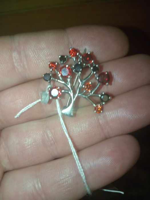 Брошь серебрянная