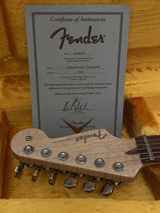 Fender Custom Shop Stratocaster 2001年製 Fender Showmaster CustomShop 2001 USA ($4200): 100 000 грн