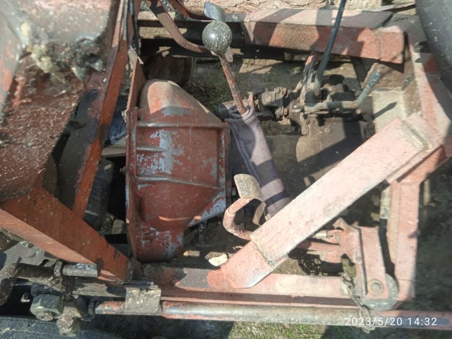 Продається трактор