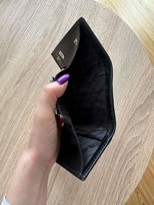 Ключница женская из натуральной кожи ската черная на кнопках