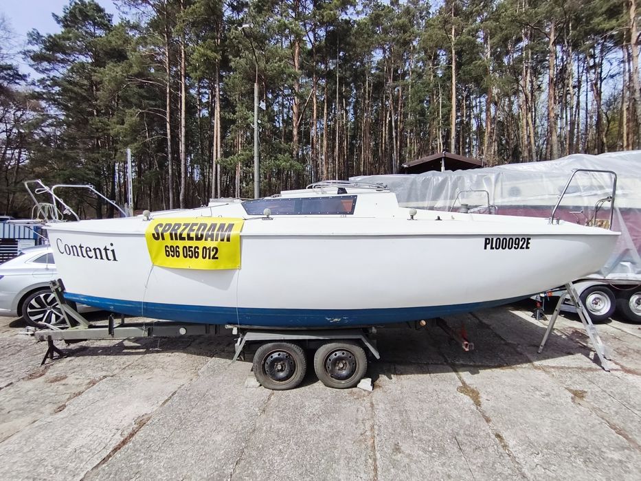 Jacht żaglowy FOCUS 650