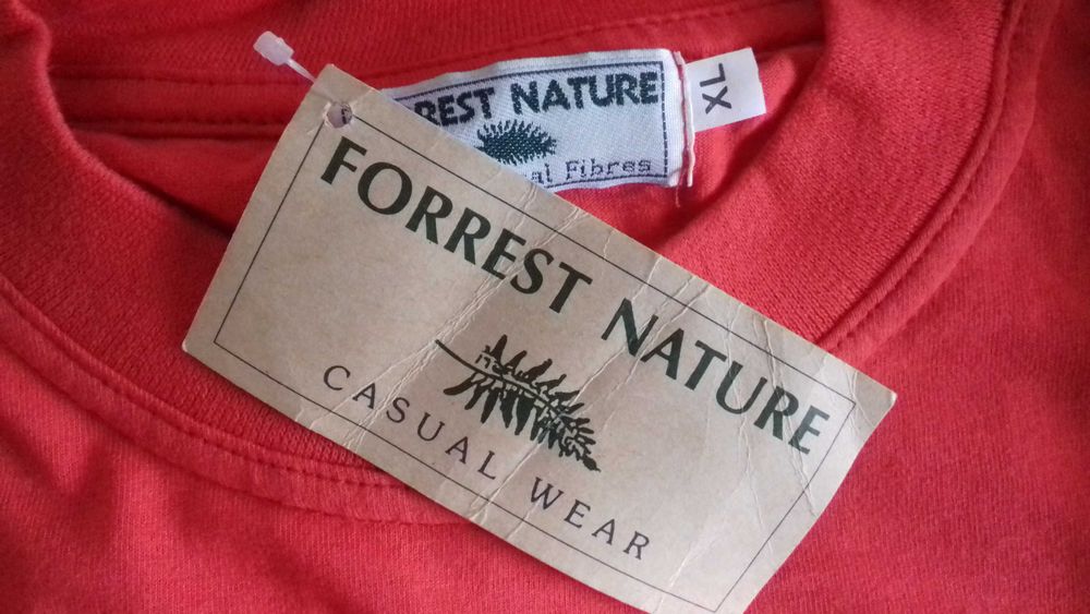 T. shirts S M XL XXL