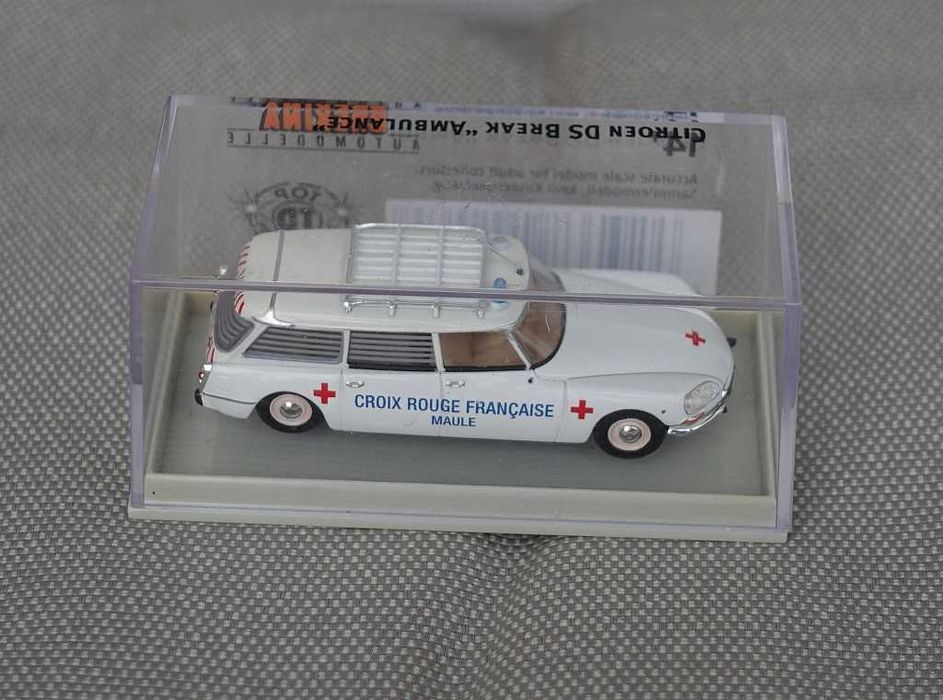 Brekina Citroen DS Break "Ambulance"  1:87/ H0