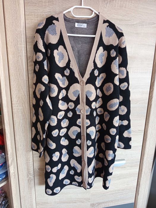 Płaszczyk wiosenny sweterkowy wiskoza