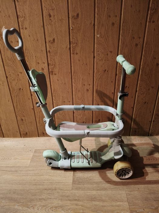 Дитячий самокат Children's Scooter