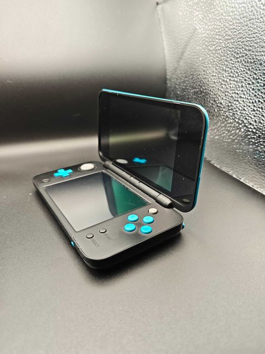 New Nintedno 2DS XL