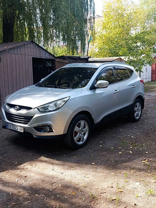 Продам автомобіль в чудовому стані.