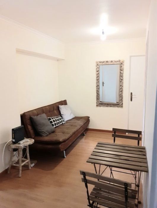 Quarto individual junto ao Metro da Encarnação