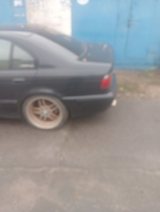 Кузов с документами БМВ е39