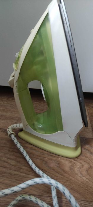 Праска Tefal  в повністю робочому стані