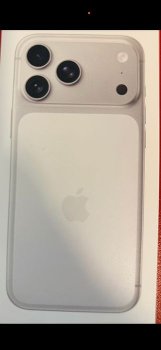 Iphone 17 Pro 256GB silver selado !