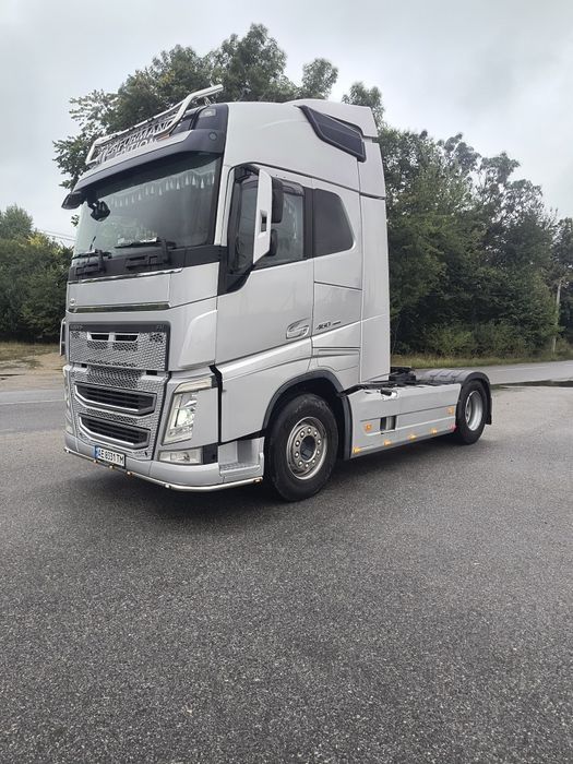 В продажу Volvo fh13