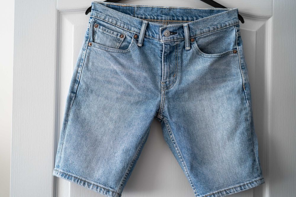 Чоловічі джинсові шорти Levis