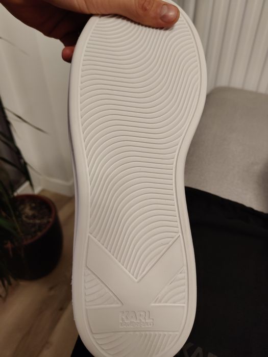 Buty KARL Lagerfeld Paris skóra naturalna