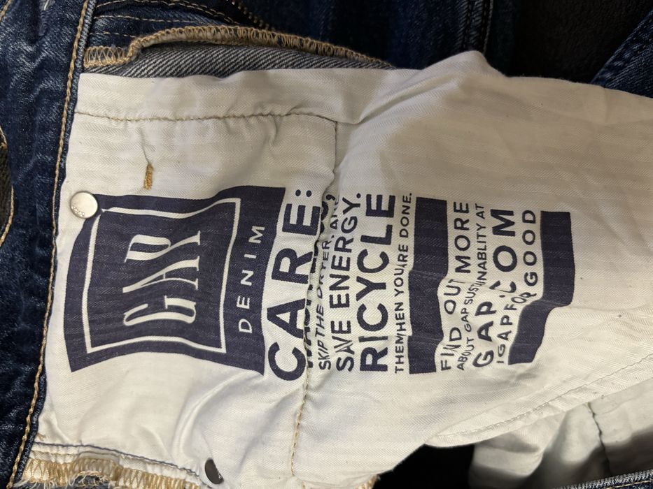 Жіночі джинси GAP