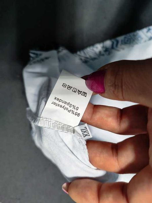 Śliczna wygodna tunika cekiny 52/54