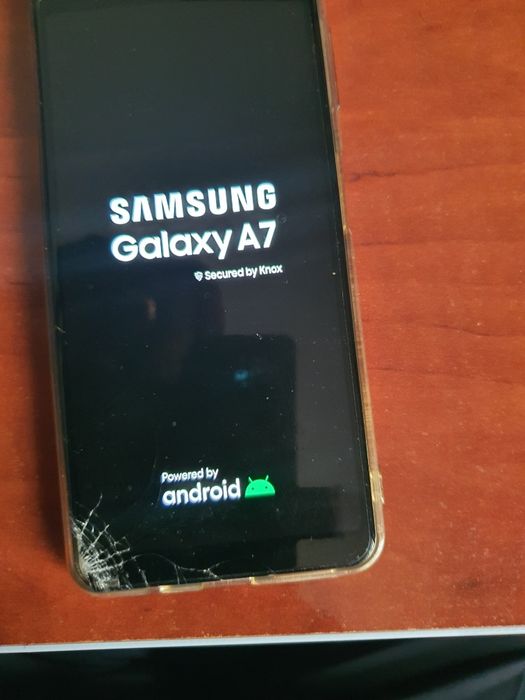 2 telemóveis Samsung a funcionar parcialmente