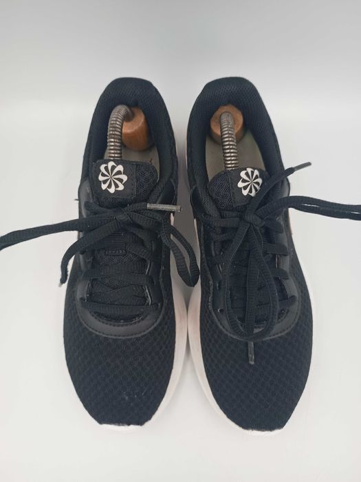 Buty Nike Tanjun Next Nature rozmiar 38,5 (P5)