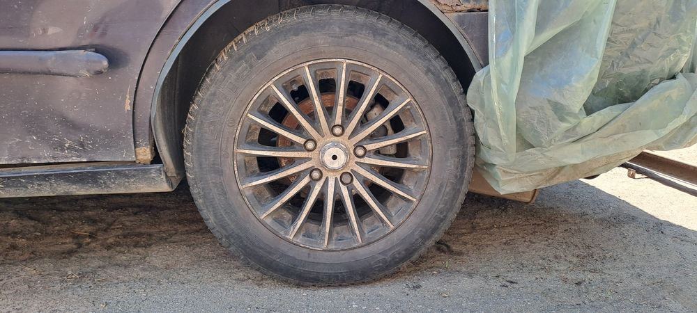 Продам диски R 15 Daewoo Leganza