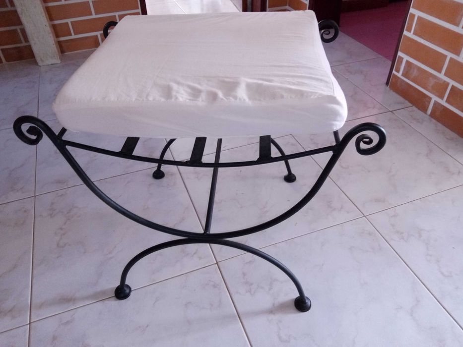 Almofada c/ Base semicircular Forrada