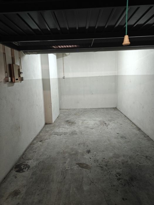 Estacionamento/box