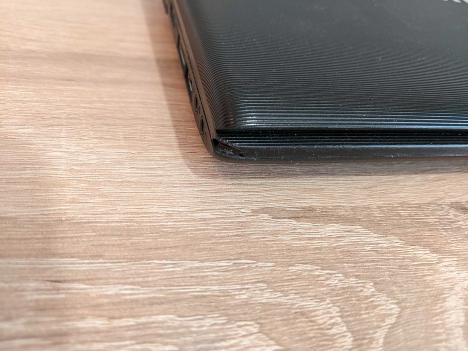 Ноут шустрый Toshiba R940 14"  i7 / 8gb / ssd 240 / radeon