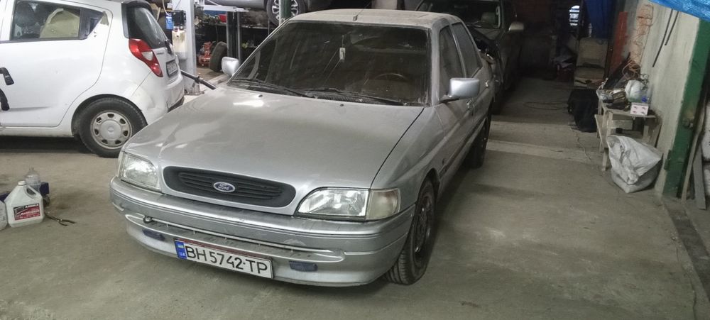 Срочно Форд Эскорт