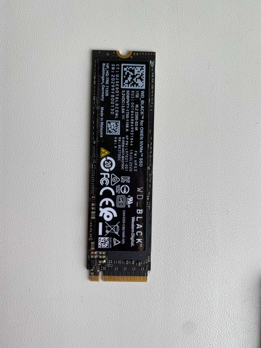 SSD M.2 накопичувач WesternDigital Black SN730 1TB (SDBPNTY-1T00-1006)