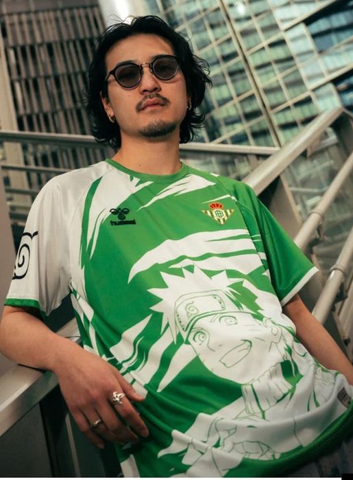 Camisola Bétis Naruto, tamanho M