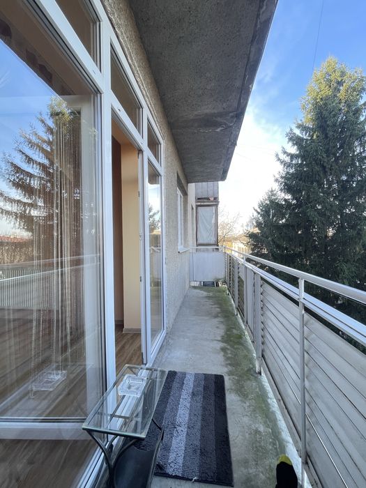 4-кімнатна квартира в центрі міста Виноградів. Третій поверх. 82 кв.м