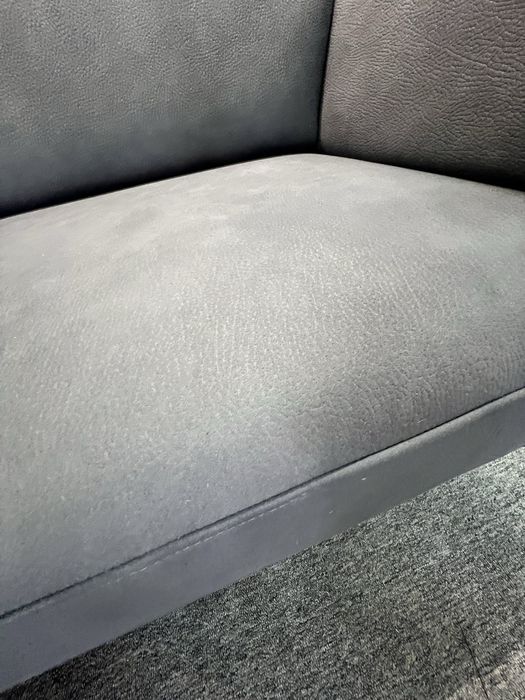 Кутовий розкладний диван темно сірий тканина з нішею