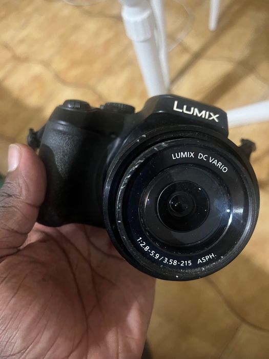 Panasonic LUMIX DMC-FZ70