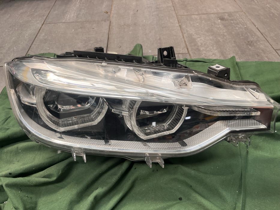 Par oticas bmw f31