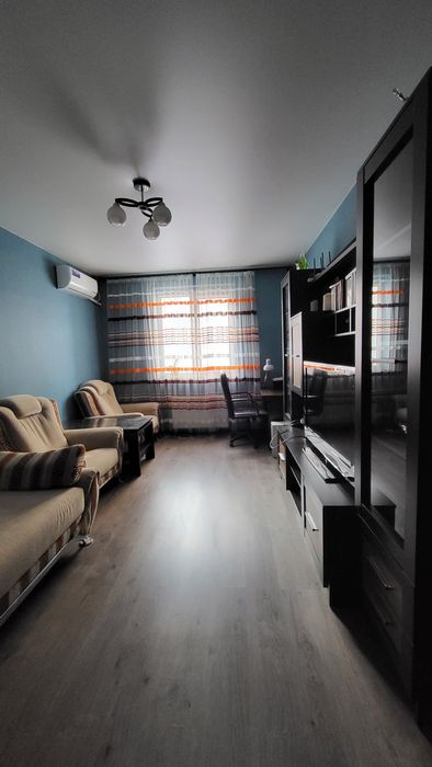 Продам 1 комнатную квартиру 41м2  ЖК Архитекторов 3 этаж  с газом