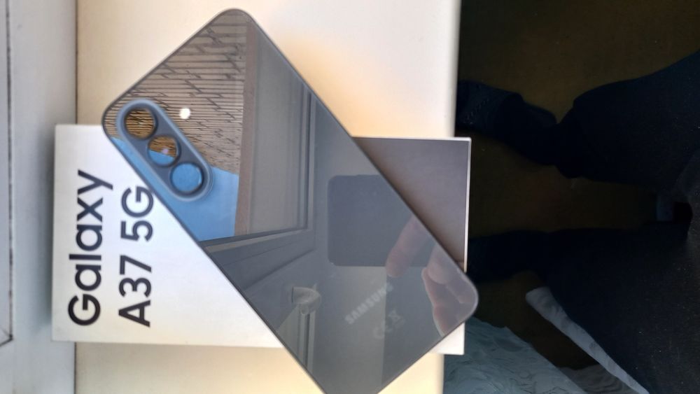 Продам Samsung A37