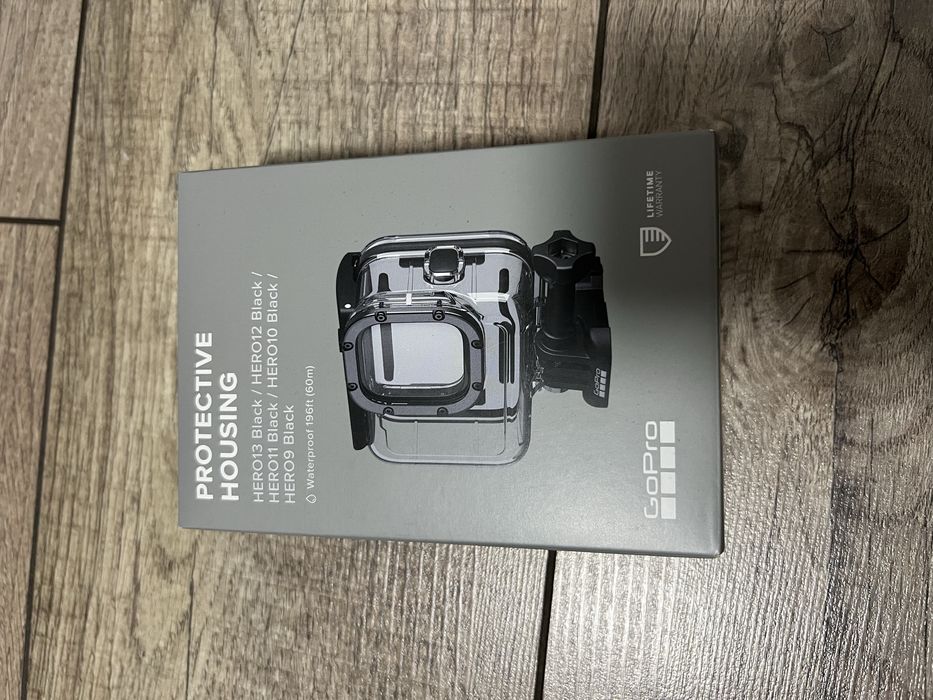 Продам екшн камеру GoPro Hero 10, нова, не використовувалась