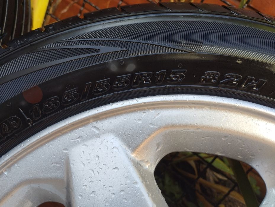Jantes Opel 15" Originais + 4 Pneus Nexen 185/55 R15 Quase Novos