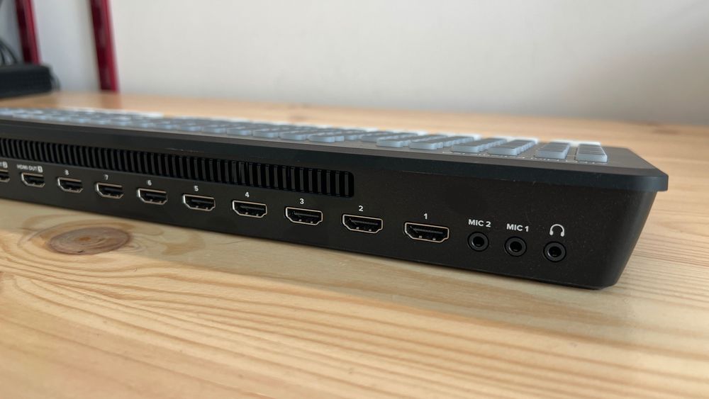 Blackmagic ATEM Extreme ISO - Live Video Mixer